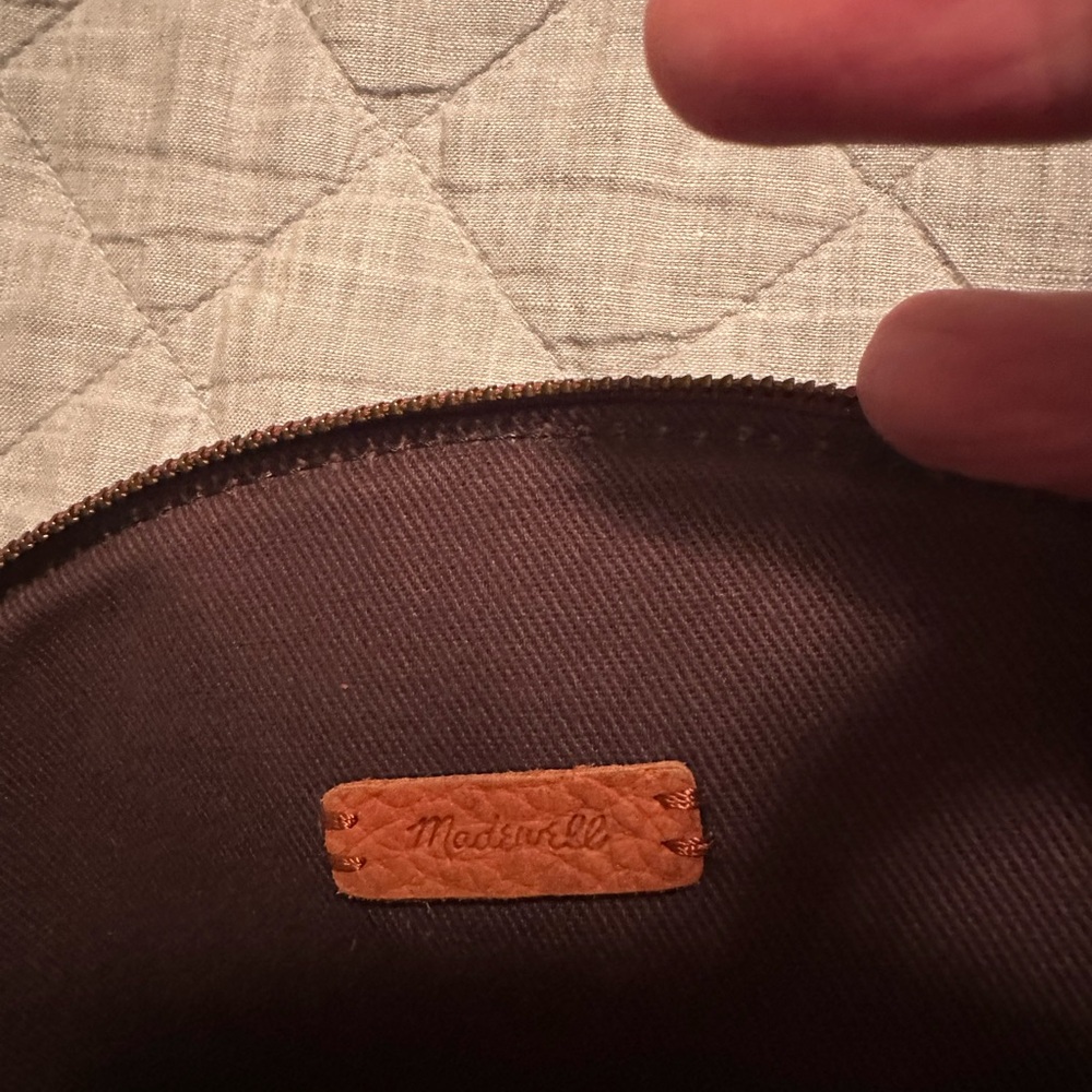 Madewell Leather Crossbody Bag in Burnt Orange - Picture 2 of 7